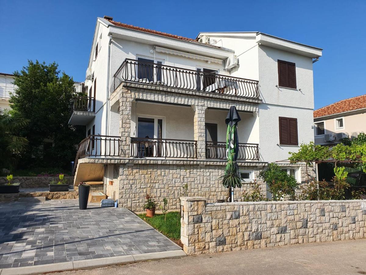 Vila Beleca Krk - Apartments Rest & Sea كرك المظهر الخارجي الصورة